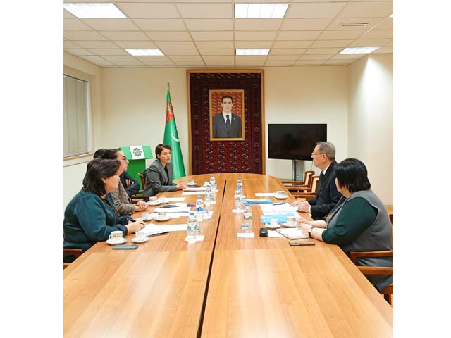 A MEETING WITH UNFPA DELEGATION WAS HELD