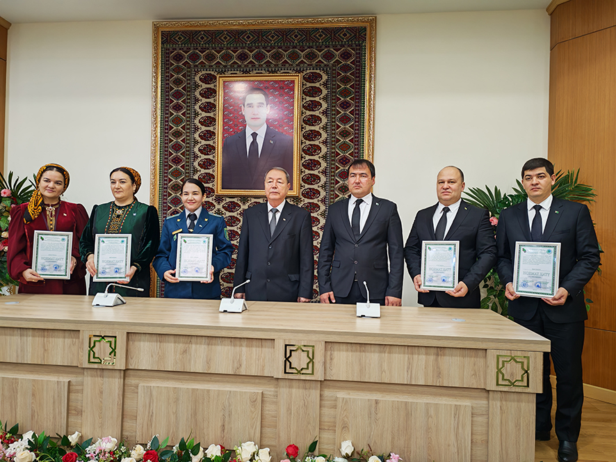 ANNOUNCED THE RESULTS OF THE 